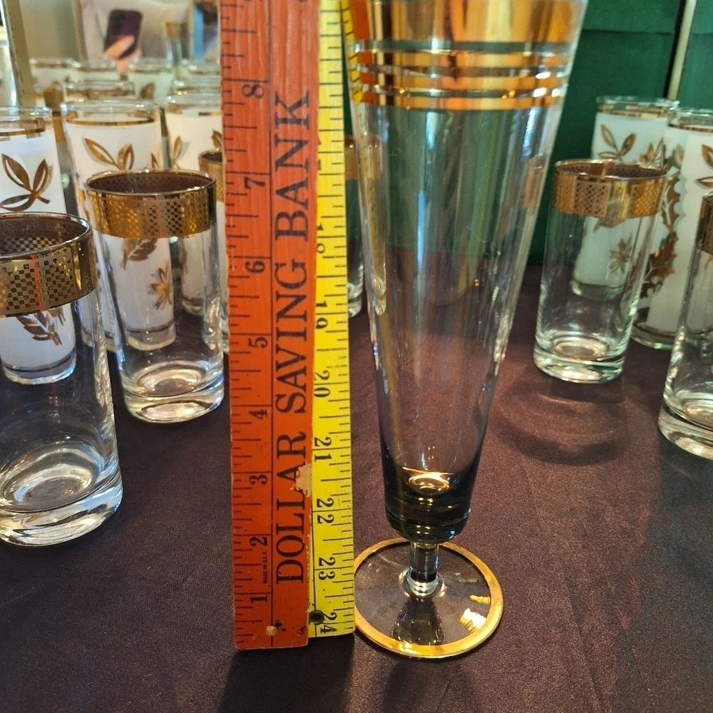 Pilsner rainbow purple glass